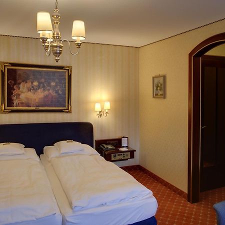 Hotel Brauereigasthof Landwehr-Braeu Reichelshofen Szoba fotó