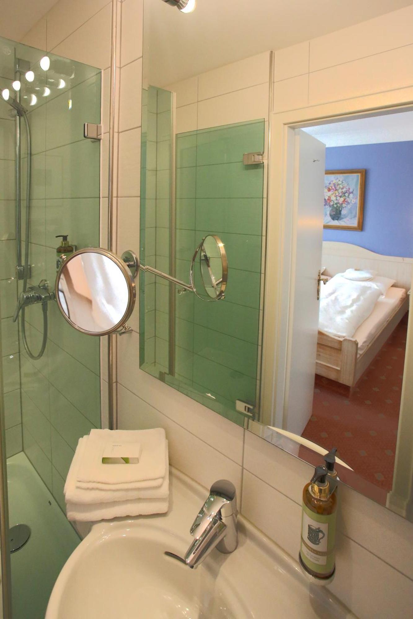 Hotel Brauereigasthof Landwehr-Braeu Reichelshofen Szoba fotó