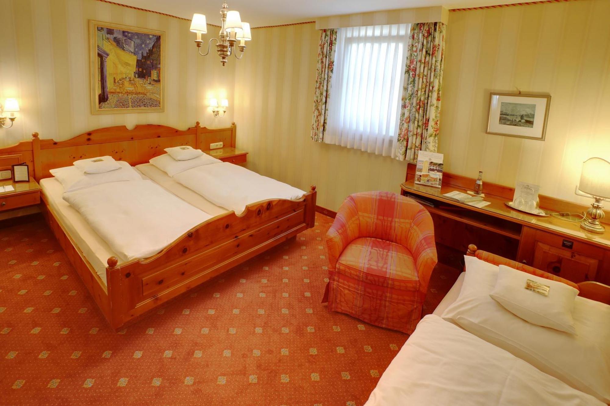 Hotel Brauereigasthof Landwehr-Braeu Reichelshofen Szoba fotó