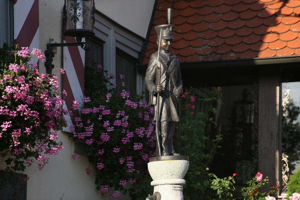 Hotel Brauereigasthof Landwehr-Braeu Reichelshofen Kültér fotó