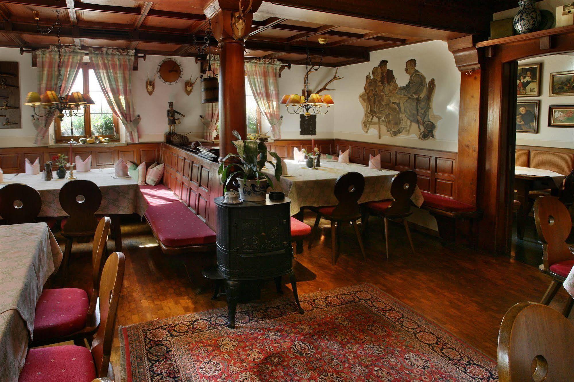 Hotel Brauereigasthof Landwehr-Braeu Reichelshofen Kültér fotó